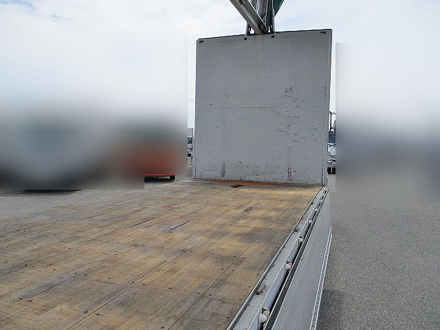 いすゞフォワードアルミウイング中型（4t）[写真05]