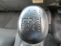 いすゞフォワードアルミウイング中型（4t）[写真09]