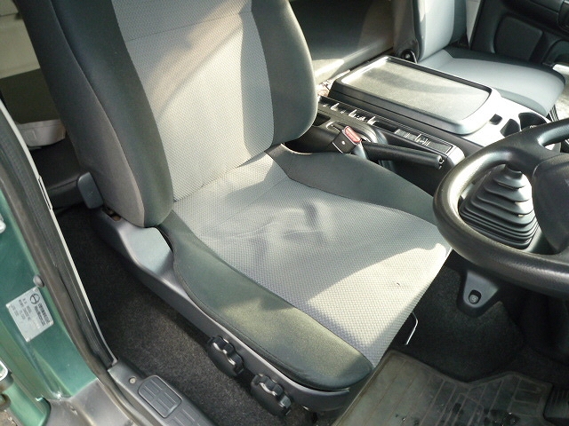 日野レンジャーアルミウイング中型（4t）[写真20]