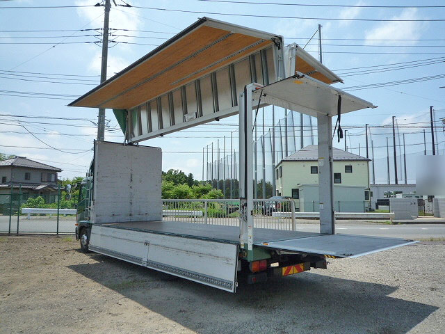 日野レンジャーアルミウイング中型（4t）[写真03]