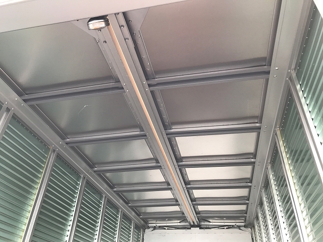 トヨタトヨエースアルミウイング小型（2t・3t）[写真14]