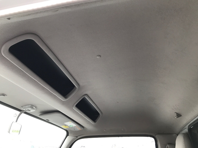 トヨタトヨエースアルミウイング小型（2t・3t）[写真17]