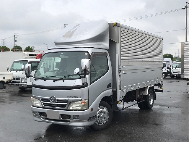 トヨタトヨエースアルミウイング小型（2t・3t）[写真03]