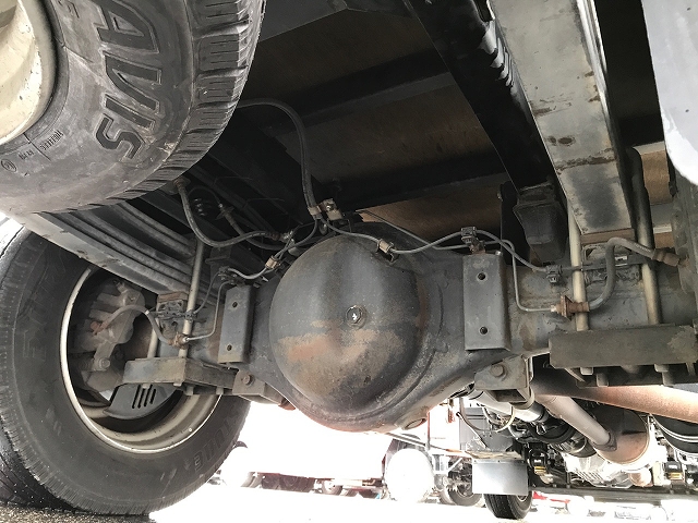 トヨタトヨエースアルミウイング小型（2t・3t）[写真32]