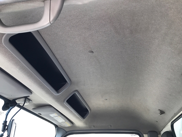 日野デュトロ冷凍車（冷蔵車）小型（2t・3t）[写真17]