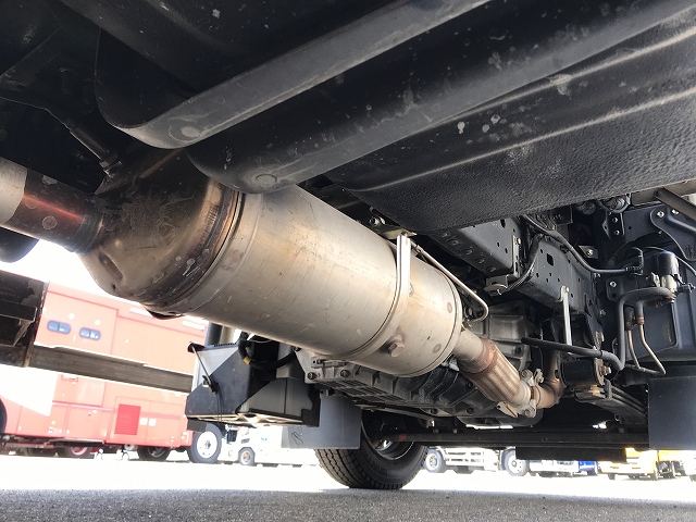 日野デュトロ冷凍車（冷蔵車）小型（2t・3t）[写真34]