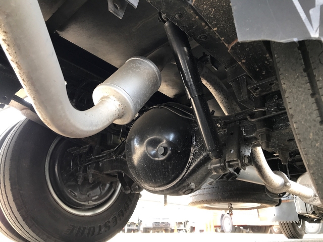 日産アトラスアルミバン小型（2t・3t）[写真28]