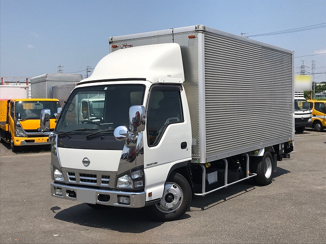 日産アトラスアルミバン小型（2t・3t）[写真03]