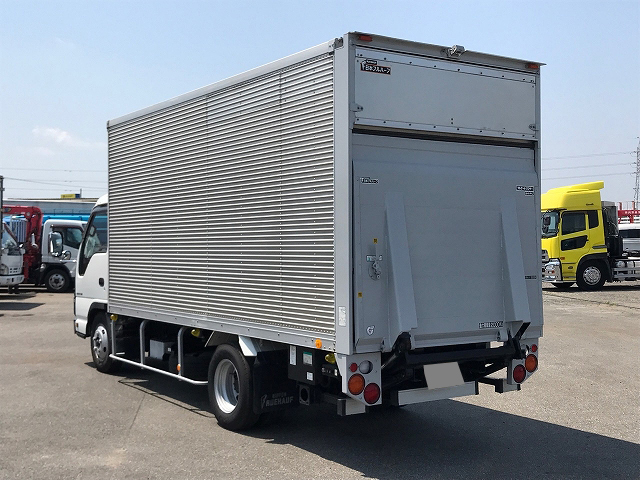 日産アトラスアルミバン小型（2t・3t）[写真09]