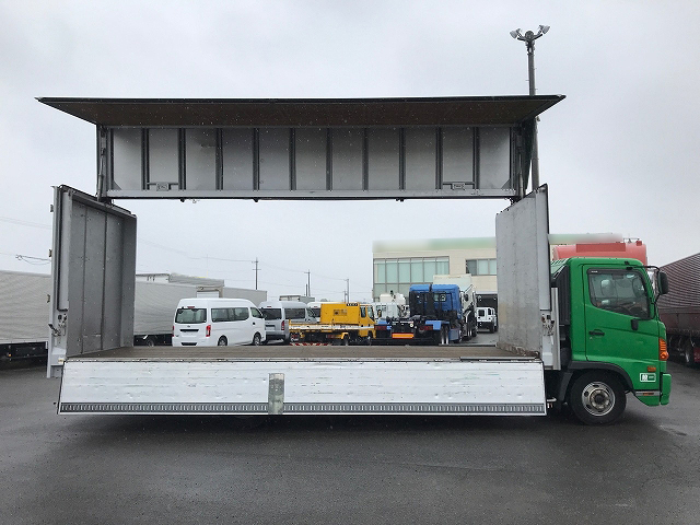 日野レンジャーアルミウイング中型（4t）[写真17]