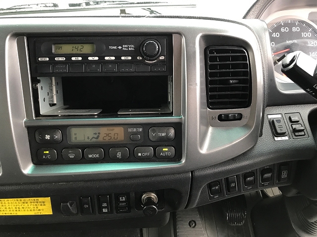 日野レンジャーアルミウイング中型（4t）[写真21]