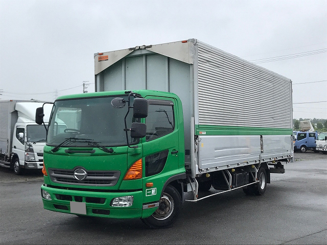 日野レンジャーアルミウイング中型（4t）[写真03]