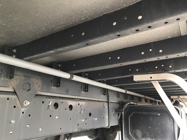 日野レンジャーアルミウイング中型（4t）[写真30]