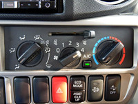 日野デュトロ平ボディ小型（2t・3t）[写真14]