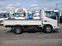 日野デュトロ平ボディ小型（2t・3t）[写真03]