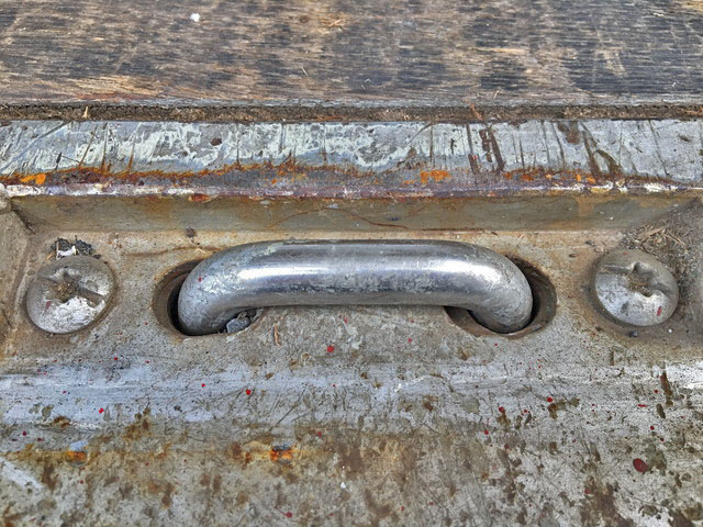 いすゞフォワード幌ウイング中型（4t）[写真14]