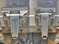 いすゞフォワード幌ウイング中型（4t）[写真16]