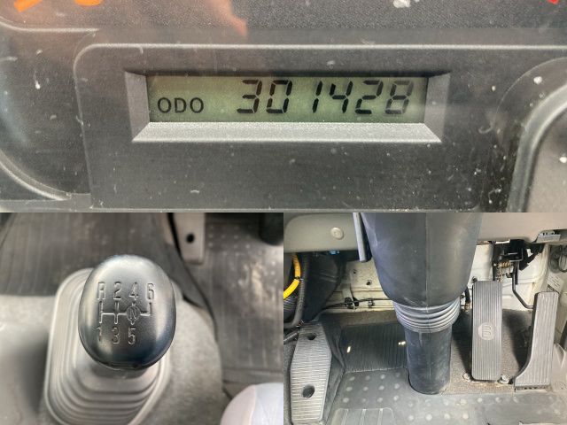 いすゞフォワード幌ウイング中型（4t）[写真34]