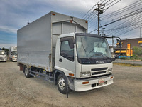 いすゞフォワード幌ウイング中型（4t）[写真04]