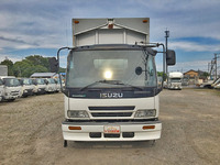 いすゞフォワード幌ウイング中型（4t）[写真07]