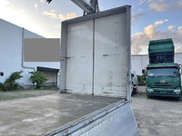 UDトラックスクオンアルミウイング大型（10t）[写真17]