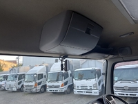 UDトラックスクオンアルミウイング大型（10t）[写真38]