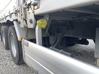 UDトラックスクオンアルミウイング大型（10t）[写真09]