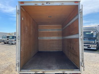 いすゞエルフパネルバン小型（2t・3t）[写真10]