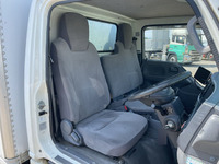 いすゞエルフパネルバン小型（2t・3t）[写真26]