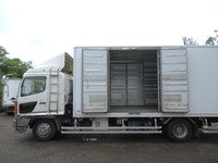 日野レンジャー冷凍車（冷蔵車）中型（4t）[写真11]