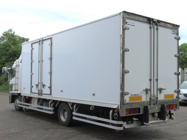 日野レンジャー冷凍車（冷蔵車）中型（4t）[写真02]