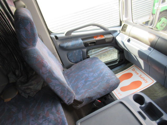 日野レンジャー冷凍車（冷蔵車）中型（4t）[写真29]