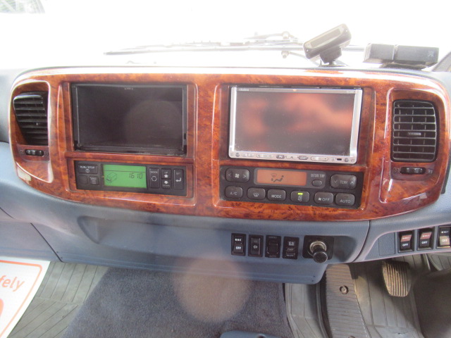 日野レンジャー冷凍車（冷蔵車）中型（4t）[写真31]