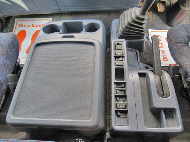 日野レンジャー冷凍車（冷蔵車）中型（4t）[写真34]