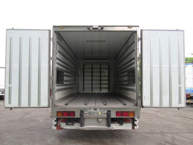 日野レンジャー冷凍車（冷蔵車）中型（4t）[写真06]