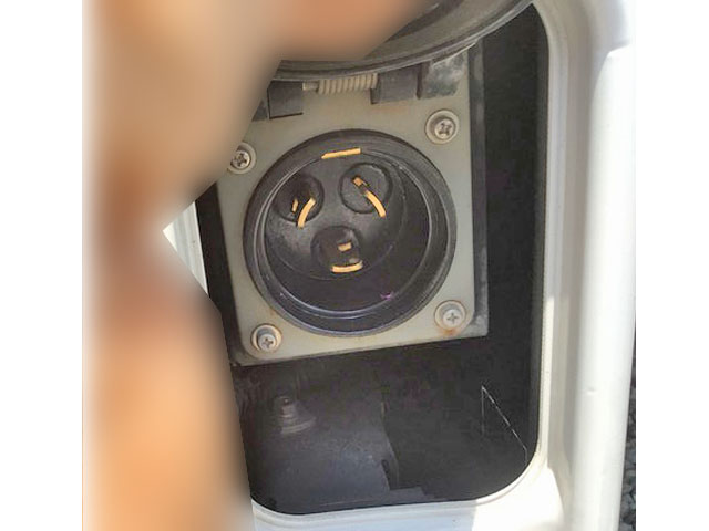 日野プロフィア冷凍車（冷蔵車）大型（10t）[写真16]