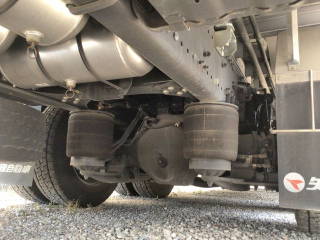 日野プロフィア冷凍車（冷蔵車）大型（10t）[写真23]