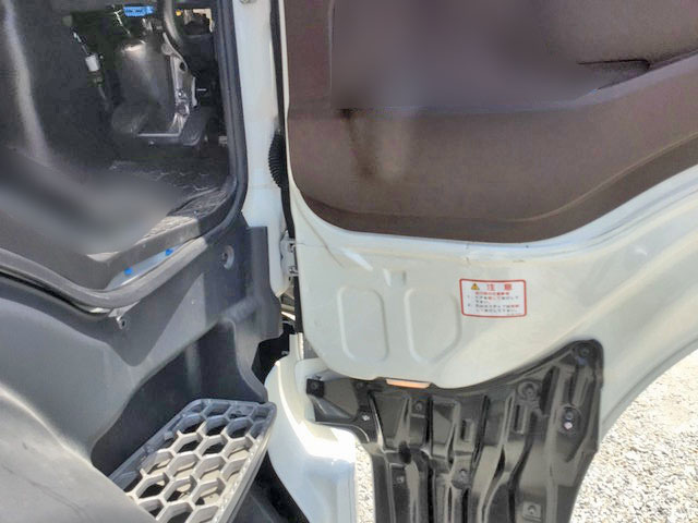 日野プロフィア冷凍車（冷蔵車）大型（10t）[写真28]