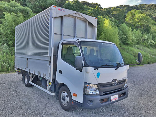 日野デュトロアルミウイング小型（2t・3t）[写真03]