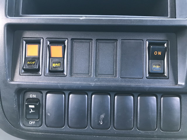 日野デュトロアルミウイング小型（2t・3t）[写真36]