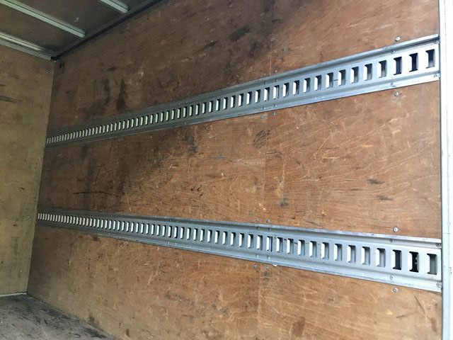 トヨタダイナパネルバン小型（2t・3t）[写真15]