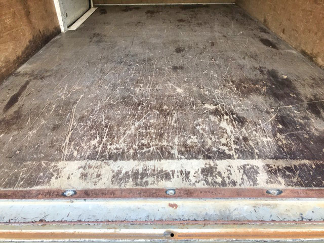 トヨタダイナパネルバン小型（2t・3t）[写真16]