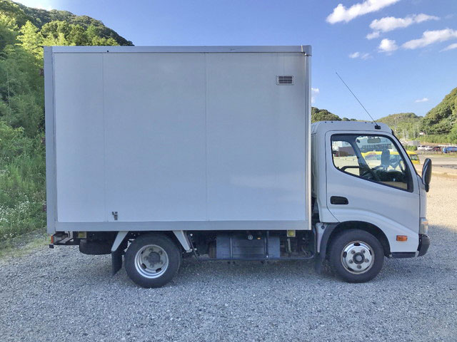 トヨタダイナパネルバン小型（2t・3t）[写真07]