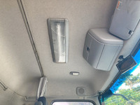 UDトラックスクオンアルミウイング大型（10t）[写真36]