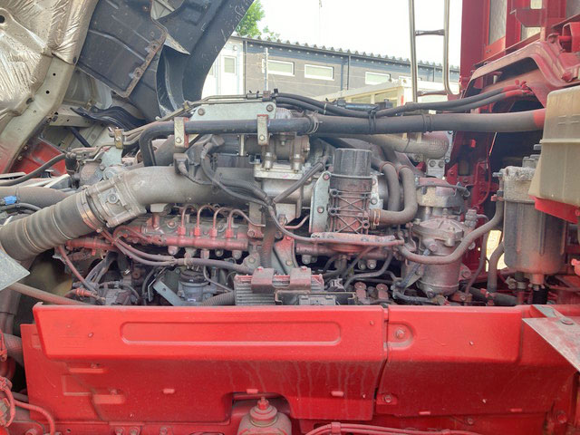 いすゞギガアルミブロック大型（10t）[写真24]