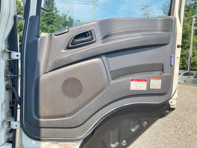 いすゞギガアルミブロック大型（10t）[写真29]