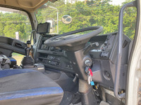 いすゞギガアルミブロック大型（10t）[写真34]