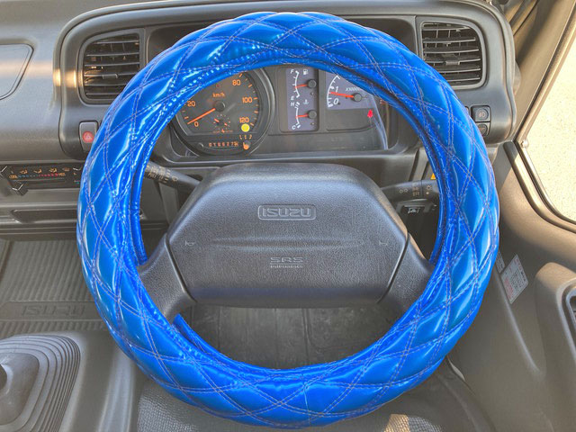 いすゞエルフパッカー車（塵芥車）小型（2t・3t）[写真38]