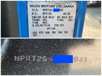 いすゞエルフパッカー車（塵芥車）小型（2t・3t）[写真40]