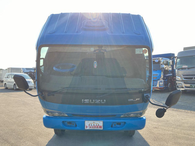 いすゞエルフパッカー車（塵芥車）小型（2t・3t）[写真09]